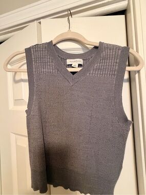 Treasure & Bond Nordstrom Gray Ribbed V-Neck Sweater Vest Size Small